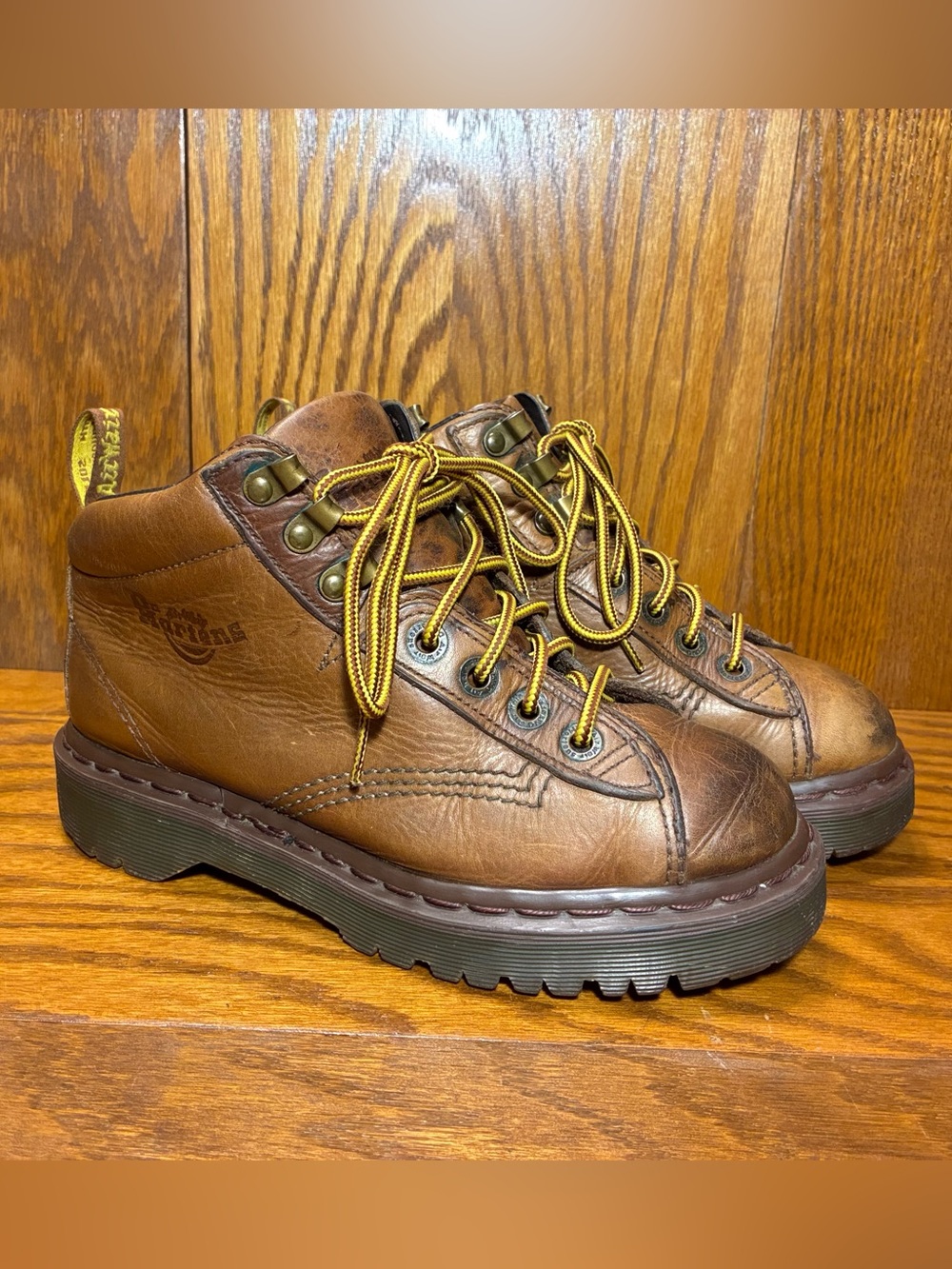 VTG 90s Dr. Martens Made in England Brown Leather Hiking Ankle Boots UK 5 W 7